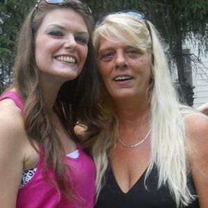 Meet your Posher, Joanie